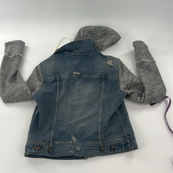 Free People Distressed Denim Jacket with Attached Knit Sleeves and Hood -s/p - Picture 9 of 11